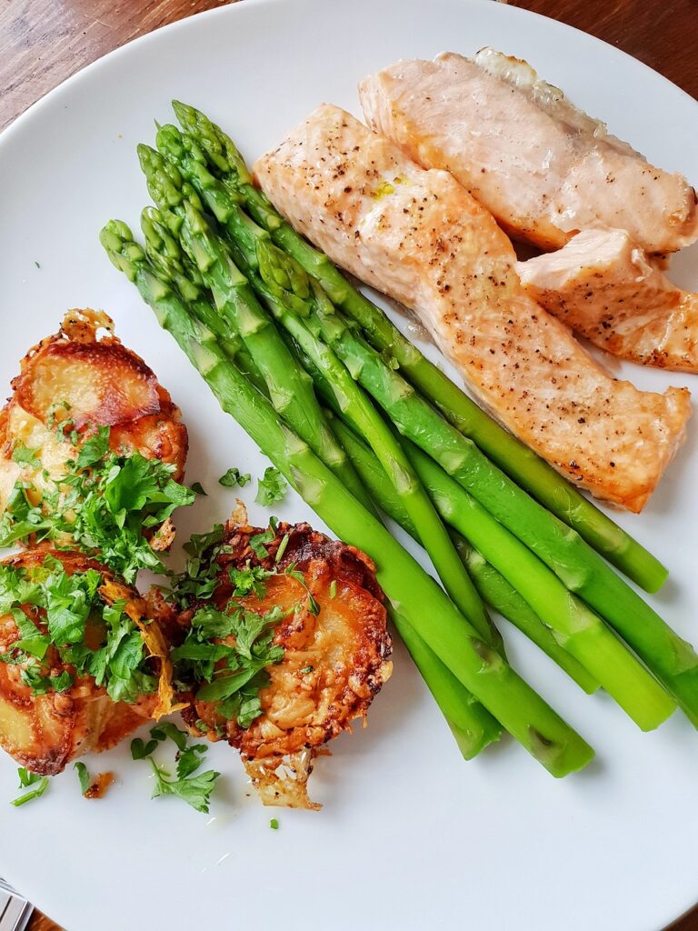 food, salmon, asparagus